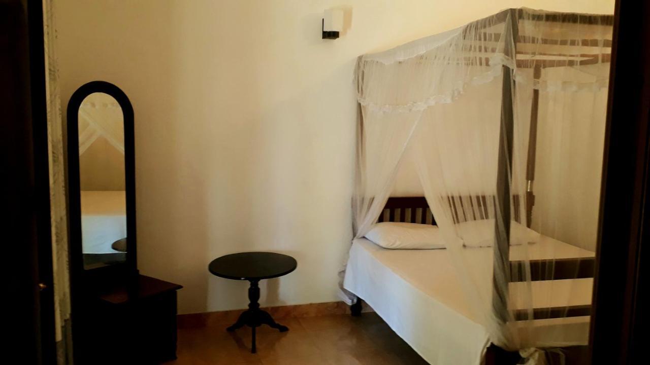 Hotel Sun And Surf Rest Ahangama Zewnętrze zdjęcie