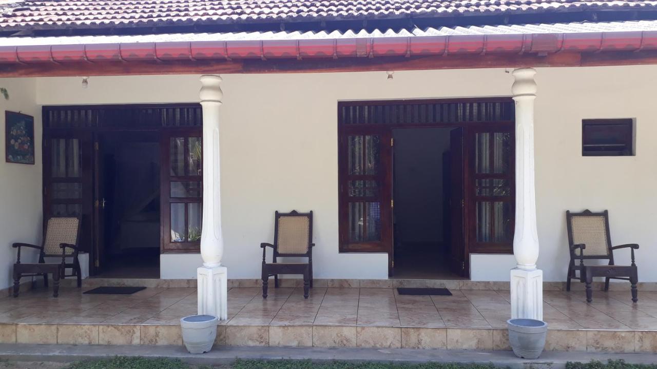Hotel Sun And Surf Rest Ahangama Zewnętrze zdjęcie